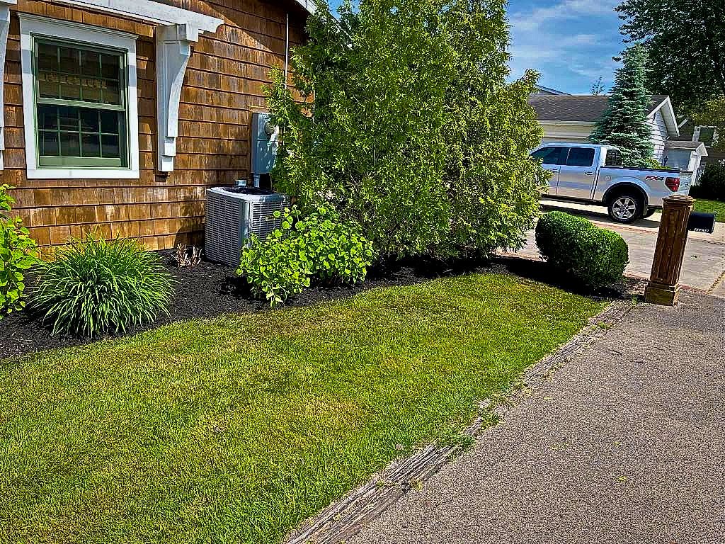 Professional lawn care result Warsaw IN