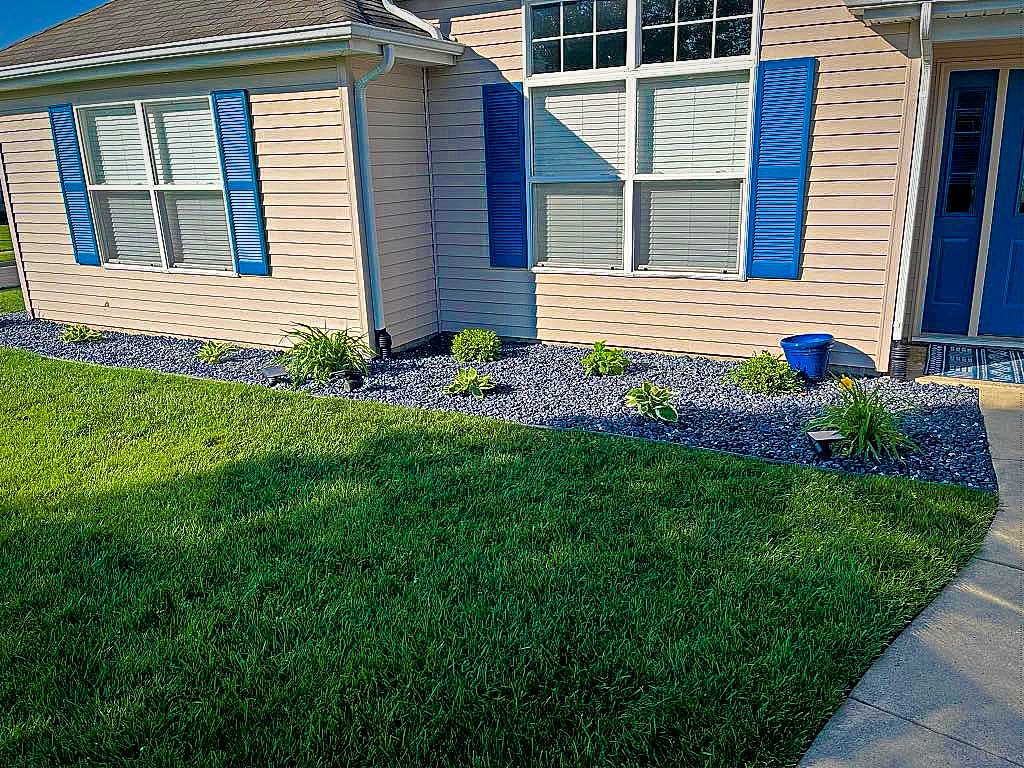 Front yard lawn care project